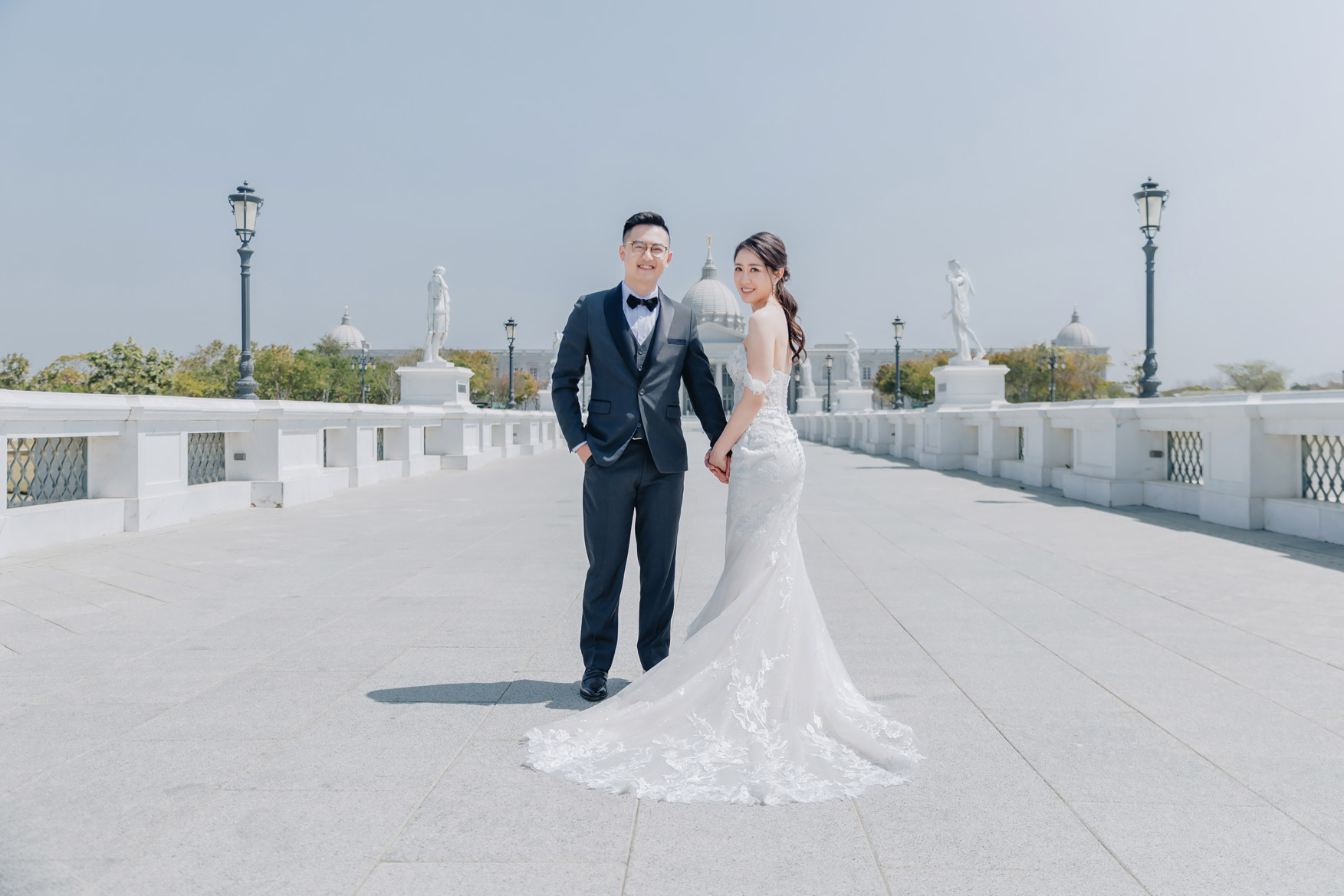 Image showcasing 2025 台灣婚宴場地推薦：23 間唯美飯店、戶外莊園證婚及婚宴會館評比！ - Dolin Wedding